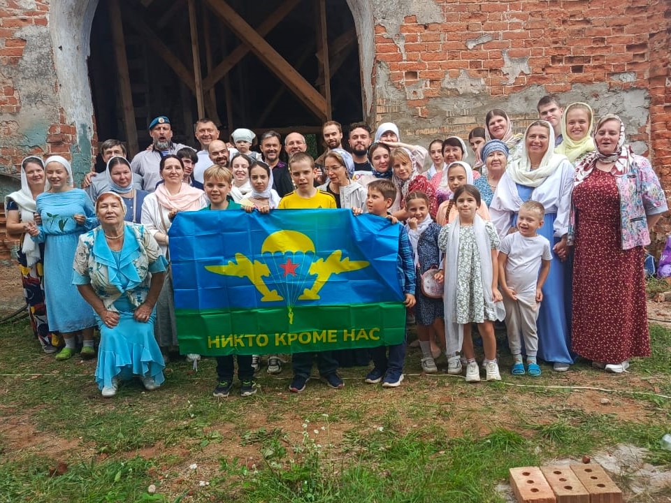 волк на рассвете